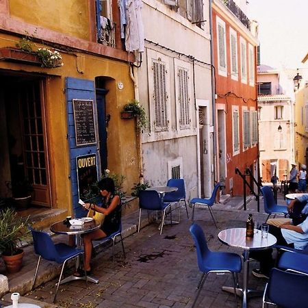 Grand Studio Au Pied Du Panier Apartment Marseille Ngoại thất bức ảnh